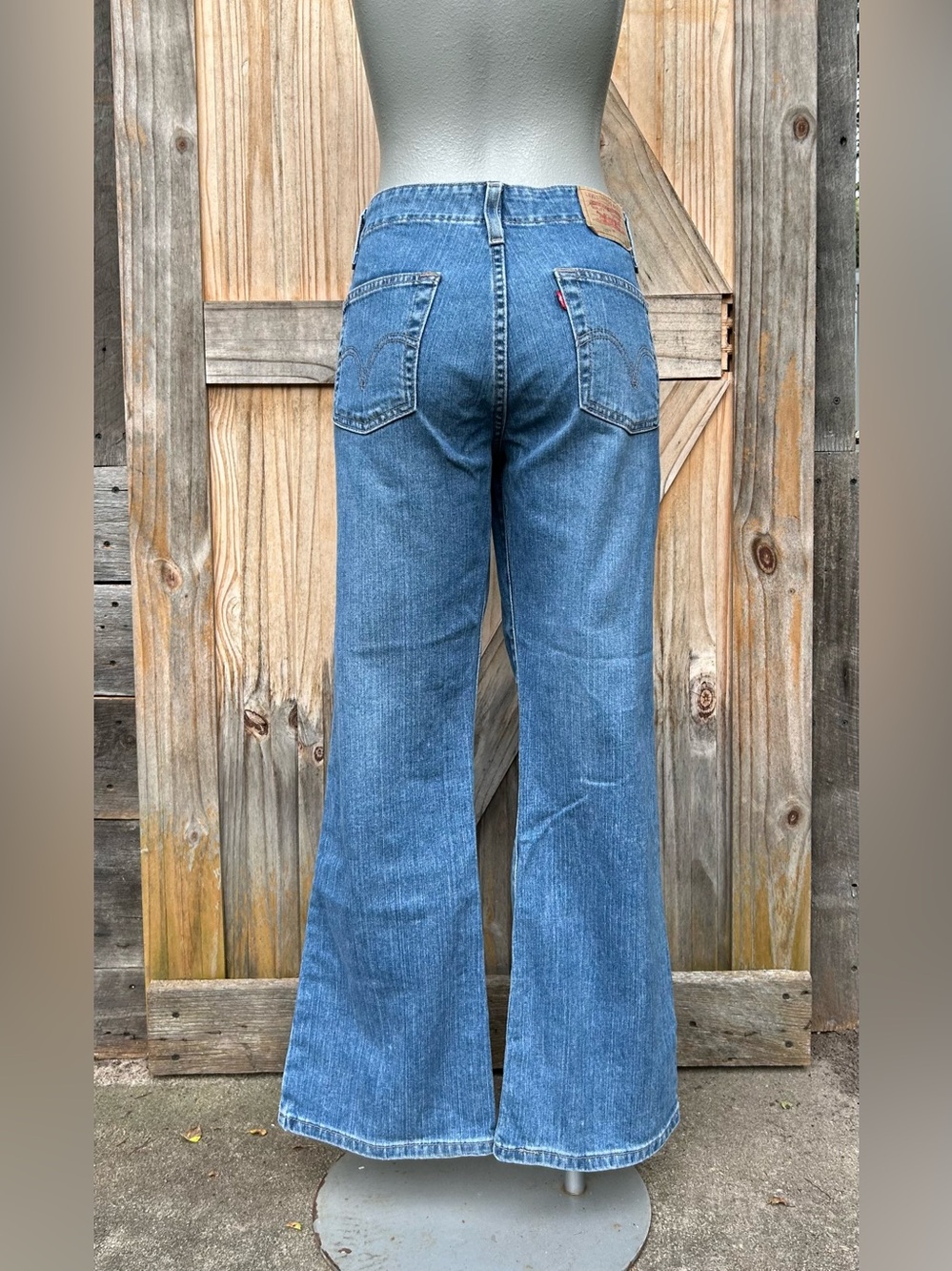 Vintage Y2K Levis 525 Stretch Denim Nouveau Low Rise Boot Cut Jeans~12~